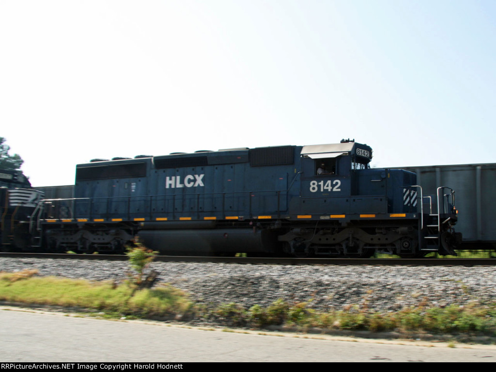 HLCX 8142